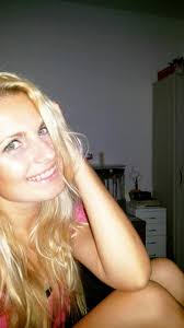 זה מהמם: תם ביקלס מתעדת אנשים ובעלי חיים שיש להם עין אחת כחולה ואחת חומה  https://bit.ly/2YdlnRA