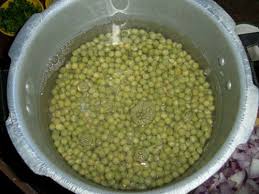 Ragda Pattice Ragda Patties How To Make Ragda For Ragda Pattice Chat Items Side Dish For Roti Yummy Tummy In 2020 Roti Side Dishes Patties