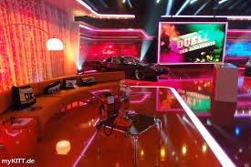 Wie üblich wird das renngeschehen von. Mein K I T T Bei Duell Der Jahrzehnte Rtl Mykitt De My Knight Rider K I T T Replica