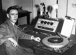 1939 Radio Studios Tribute To The Former Abc Radio And Tv Studios In Perth Western Old Time Radio Golden Age Of Radio Old Radios