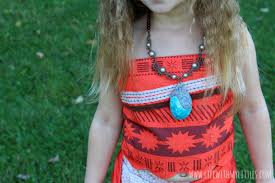 Creating your own moana costume from the highly anticipated disney movie of the same name will be fun and heroic! Diy Moana Family Halloween Costumes Life With My Littles