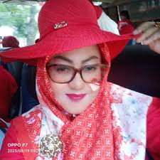 Anak-anak di Gaza tak membawa senjata. Tapi mereka membawa harapan. Di  tengah reruntuhan dan suara dentuman bom, mereka masih hafal ayat-ayat  suci, masih menyebut tanahnya sebagai rumah, dan masih berani bermimpi.  Israel