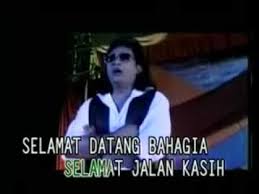 Saya belum bisa memberikan angka pasti, apakah totalnya 500 ribu, apakah 1 juta apakah 1,5 juta, saya belum. Cinta Di Antara Kita Nike Ardilla Deddy Dores Youtube