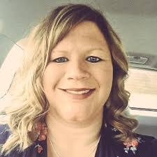 Katie Bick's Instagram, Twitter & Facebook