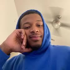 Aaron Keenan's Instagram, Twitter & Facebook