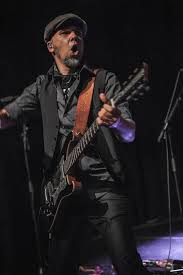 Rough silk, matt gonzo roehr, uli jon roth, taraxacum, roland grapow, ferdy doernberg & the men in black, ferdy doernberg solo and a lot of work as a studio musician Matt Gonzo Roehr Gonzoroehr Profil Pinterest