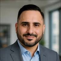 800+ "Pedro G." profiles