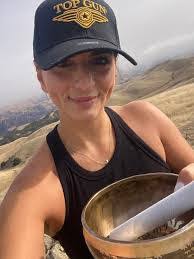 Mona Wolfe's Instagram, Twitter & Facebook