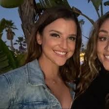 Holly Cramer's Instagram, Twitter & Facebook