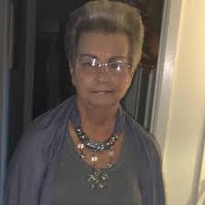 Paula Brown's Instagram, Twitter & Facebook