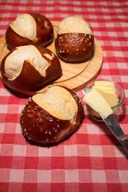 laugenbrot ricetta cravatte ai fornelli ricette cibo idee alimentari