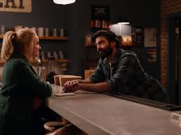 Ginny & georgia is an american dramedy streaming television series created by sarah lampert that was released on netflix on february 24, 2021. Ginny Georgia Episodenguide Netflix Netzwelt