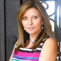 Wendy Ruff's Instagram, Twitter & Facebook