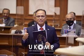 Belanjawan 2021 | bantuan khas kewangan untuk penjawat awam bagi menghargai jasa dan bakti anggota perkhidmatan. Belanjawan 2021 Negeri Pahang Bantuan Khas Rm1 000 Kepada Penjawat Awam Pahang Pahang Media