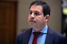 Diputado Chávez no quiere más funcionarios «apernados» en los municipios