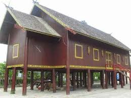 Wisata pontianak rumah radakng / betang rumah adat dayak kalbar. 40 Gambar Rumah Adat Di Indonesia Dan Daerah Asalnya