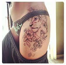 Love This Tattoo Lion Flowers And Mane Blowing In The Wind Tattoo Hip Tattoo Tattoos Body Art Tattoos