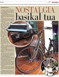 Dan ini adalah basikal kita dahulu yang tidak mengira peringkat umur untuk membawanya jatuh bangun berlajar dan terus belajar untuk membawanya. Nostalgia Basikal Tua Klik