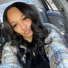 Are suede sandals appropriate for spring events?