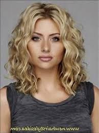 57 Ideas For Hairstyles For Medium Length Hair Curly Perms Medium Hair Styles Medium Curly Hair Styles Curly Hair Styles