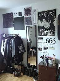 Pin By Ravenna On Sanctum Punk Room Grunge Bedroom Room Inspiration Bedroom