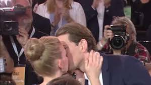 Ich stehe um 5.30 uhr auf und komme oft erst um 24 uhr aus dem büro. Sebastian Kurz Freundin Susanne Thier Bald Seine Frau Details Uber Beziehung Bekannt Politik
