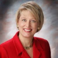 Kerri Riley's Instagram, Twitter & Facebook