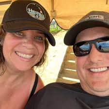 Is there anyone who still cooks in a cast iron skillet? Trying to prove a  point to my hubby who thinks they're THING of the past 🙄