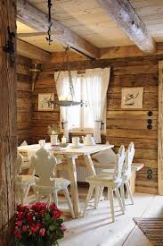 Chalet And Alpine Chic In Austria Bergdorf Priesteregg Rustikales Haus Moderne Hausentwurfe Chalet Design