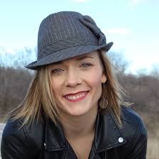 Bernadette Mullen's Instagram, Twitter & Facebook