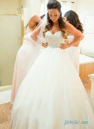 We provide you with the lastet and the most elegant princess wedding gowns in various styles, colors and sizes. Wedding Dress Sparkly Top Off 78 Buy