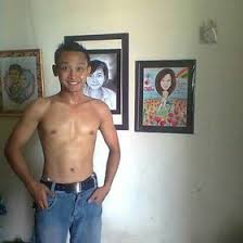 Apabila ingin penampilan yang lebih santai pada hari kedua lebaran, maka dapat menggunakan baju kemeja couple agar dapat tampil serasi dengan tetap terlihat sopan. Iqma Nurfian Gerardiqma Profil Pinterest
