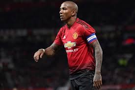 Get the latest personalised red devils products on our new teamtalk man utd shop ! Manchester United Fans Fuming At Ashley Young Captain Reports Manchester Evening News
