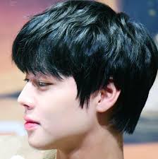 Có Một Bầu Trời Màu Hường Trong Mắt Tớ