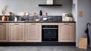 On optimise les rangements des meubles de cuisine pour gagner du temps tout retrouver en un coup d'œil : Je Concois Ma Cuisine Sur Mesure Avec Lapeyre Cote Maison