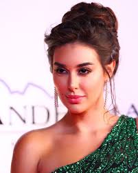 image may contain 1 person arab celebrities egyptian actress beautiful women faces