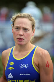 Kerry Lang's Instagram, Twitter & Facebook