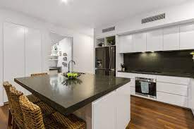 Stone Kitchens Island Benchtop Featuring Petra Grigio Discover Natural Stone Style Wit Kitchen Room Design Kitchen Island Quartz Top Interior Design Kitchen