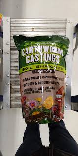 To avoid leaf burn, the best led grow lights feature cooling systems such as heat sinks or fans that also help the system from overheating. Would Walmart Earthworm Castings Be Good For Vegetating And Flowering Marijuana Plants Growingmarijuana