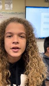 Leeann Pratt's Instagram, Twitter & Facebook