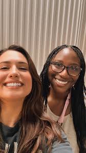 I’m not an artist at all but @vickyreddish is the best teacher. So much fun  with @_tayjmeans 🌵🏜️🎨🖌️ ✨