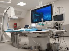 Toutes les mesures s'effectuent sur un appareil de diagnostic apelem bacara 90/90. La Clinique Sainte Clotilde Se Dote D Un Nouvel Appareil De Radiologie