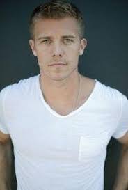 Sean Roark's Instagram, Twitter & Facebook