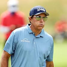 He sported his sunglasses throughout the 4 rounds. Phil Mickelson Starts Like A Champ Finishes Like A Chump At Workday Dog Leg News