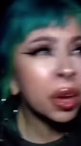 Smiley Chic Candice Grubb