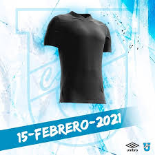 El diseño celebra uno de los planteles más recordados de los verdolaga. Este Lunes Universidad Catolica Estara Presentando Su Nueva Camiseta Revista Winner