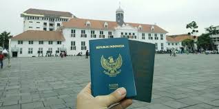 Cara renew pasport online adalah kaedah yang paling berkesan dan pastinya tidak memerlukan masa yang lama untuk mendaftar. Paspor Indonesia Kalah Saing Dengan Malaysia Ini Kata Ditjen Imigrasi Halaman All Kompas Com