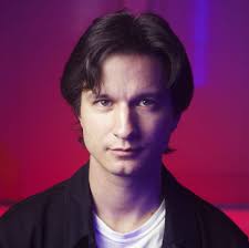 The music video for "Fly" from Mobius Trip and Hadron Kaleido. Directed by  Tavia Morra.