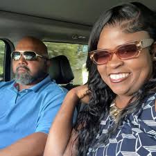 What is it like to have couple friends?