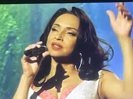 She said you hurt her so she almost lost her mind, but now she says she  knows you're not the hurting kind Q 1964